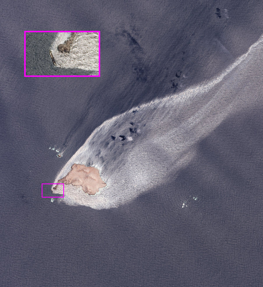 SPOT 6 satellite image of an oil spill drifting from a small island, with an inset showing the wreck of Caroline Bezengi